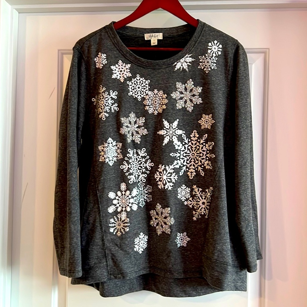 Holiday Sweater, Size L